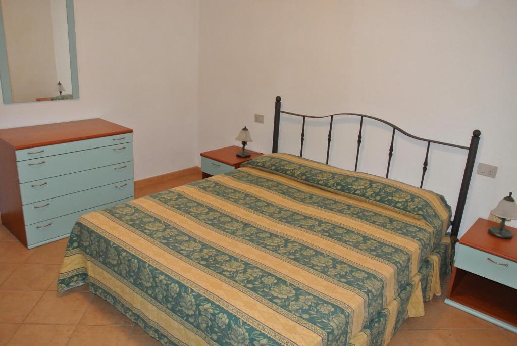 Case Vacanza Fenicotteri Сан-Теодоро Номер фото