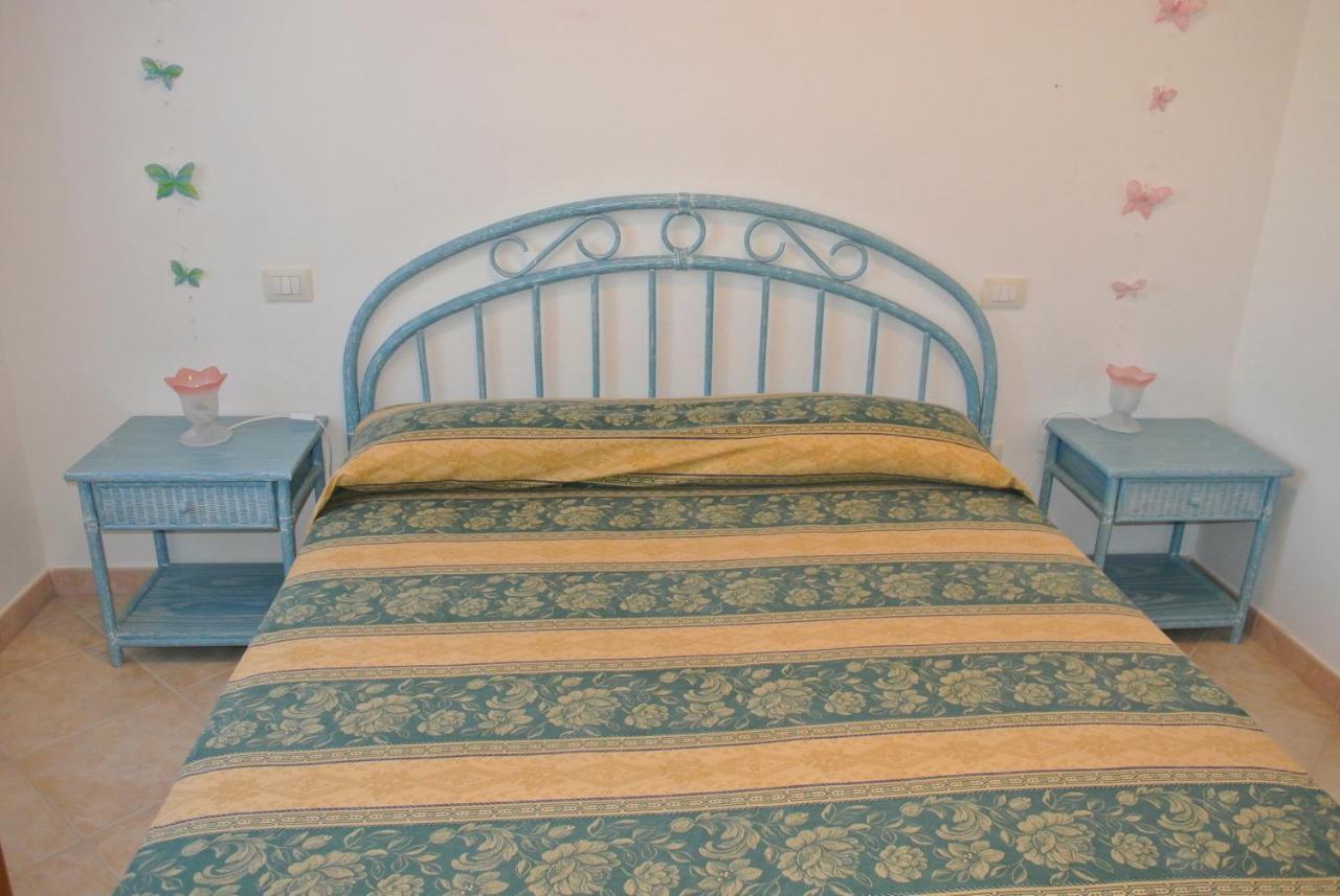 Case Vacanza Fenicotteri Сан-Теодоро Номер фото